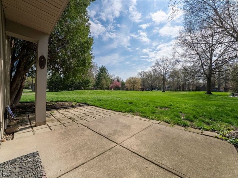 68 Landings Way, Avon Lake, OH 44012 Photo 31