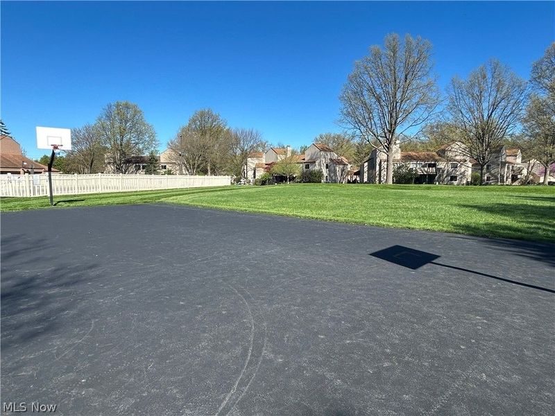 68 Landings Way, Avon Lake, OH 44012 Photo 39