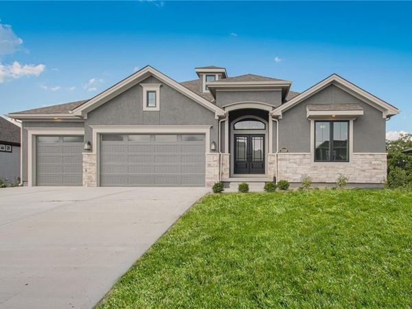 2339 Foxtail Drive, Kearney, MO 64060