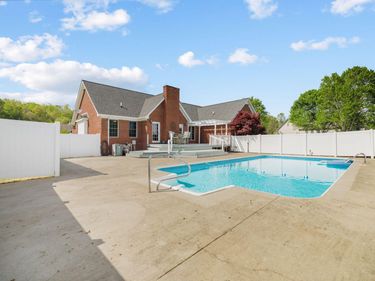 55 Candi Brook Lane, Corbin, KY 40701