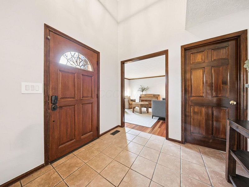 5301 Aryshire Drive, Dublin, OH 43017 Photo 7