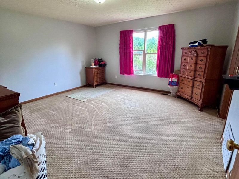 165 Wyckshire Drive, Pataskala, OH 43062 Photo 9