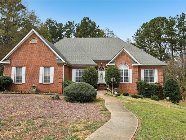 436 Lancelot Trail , Mcdonough, GA 30252