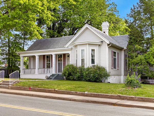 515 Greenwood Ave , Clarksville, TN 37040