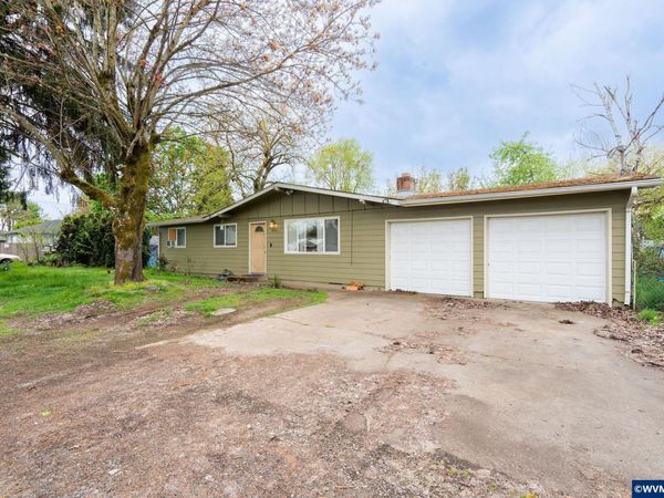 465 36th Av NE, Salem, OR 97305
