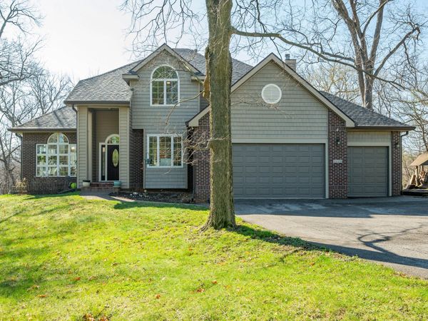 3800 Phoenix Street, Ames, IA 50014