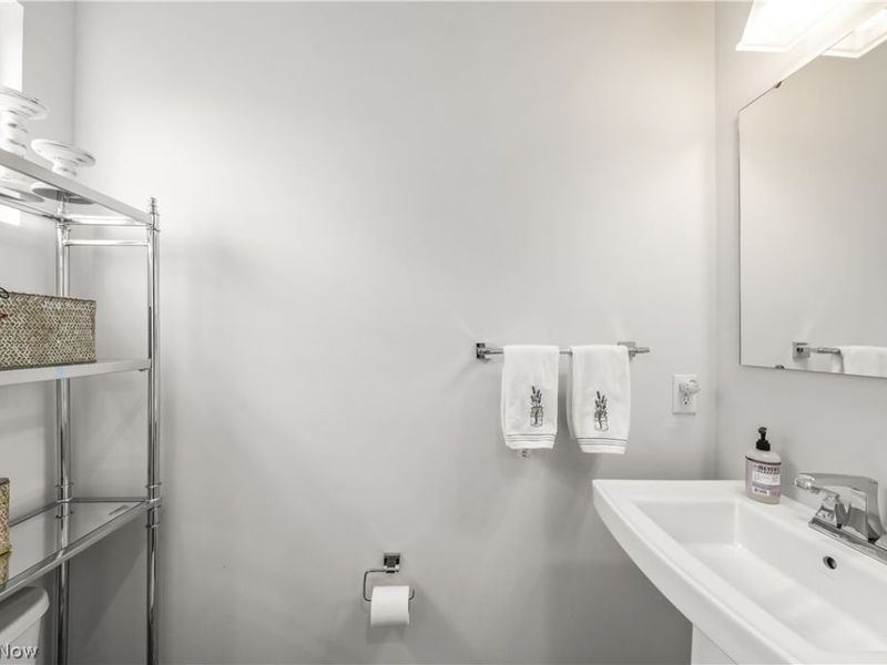 2310 Orchard Circle, Ravenna, OH 44266 Photo 18