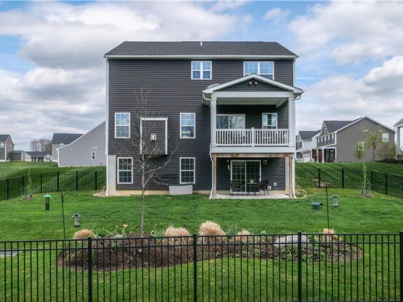 2310 Orchard Circle, Ravenna, OH 44266 Photo 3