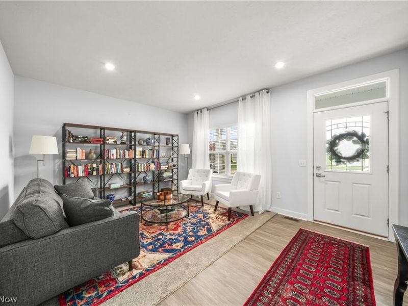 2310 Orchard Circle, Ravenna, OH 44266 Photo 6