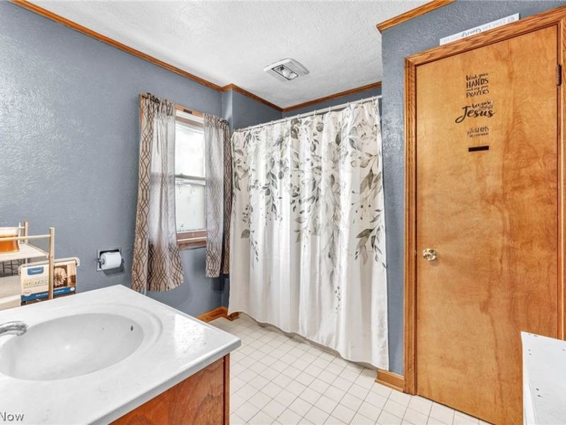 1815 Walden Avenue NW, Canton, OH 44709 Photo 17