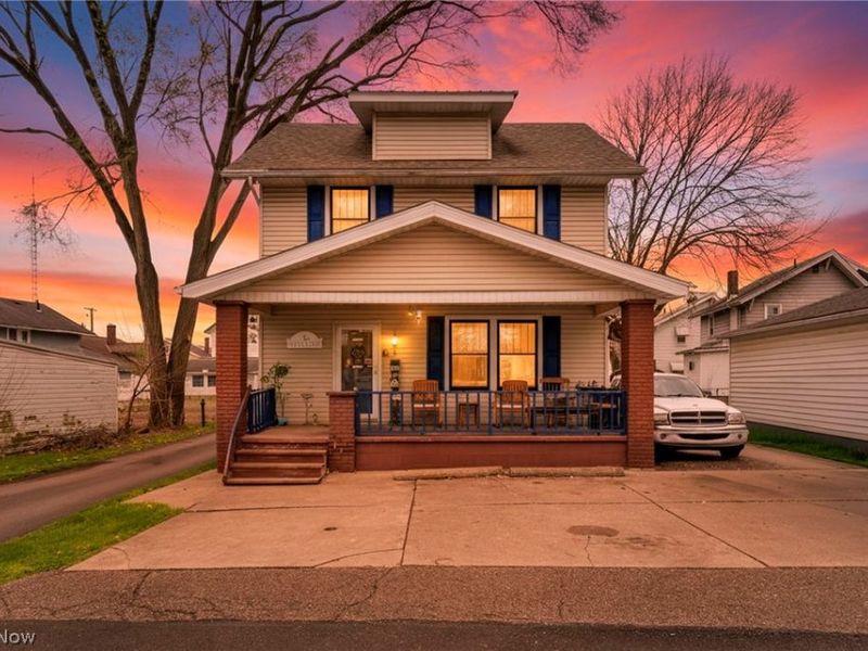 1815 Walden Avenue NW, Canton, OH 44709 Photo 2