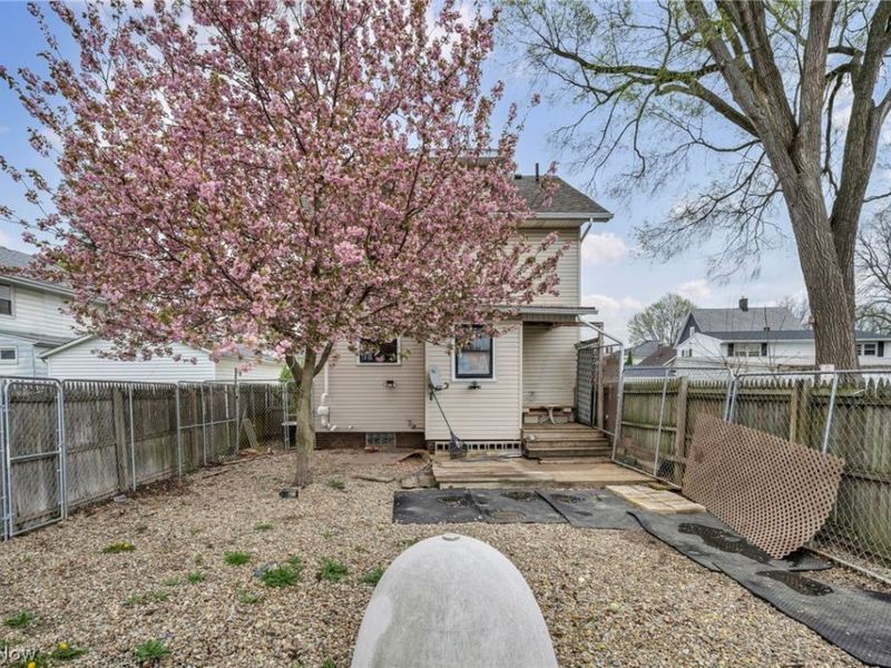 1815 Walden Avenue NW, Canton, OH 44709 Photo 26