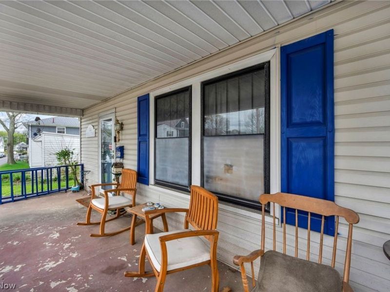 1815 Walden Avenue NW, Canton, OH 44709 Photo 4