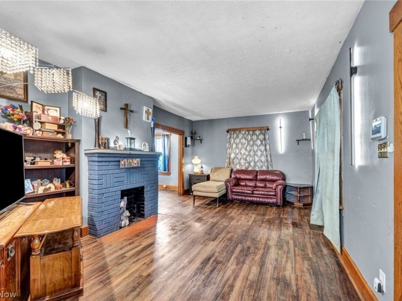 1815 Walden Avenue NW, Canton, OH 44709 Photo 6