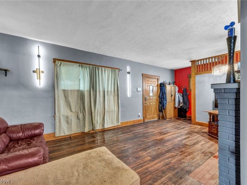 1815 Walden Avenue NW, Canton, OH 44709 Photo 7