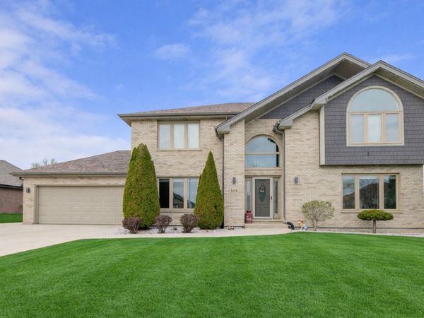 9018 Glenshire Street , Tinley Park, IL 60487