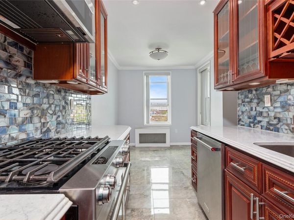 60th Street 34th Avenue , Unit 6D, Woodside, NY 11377