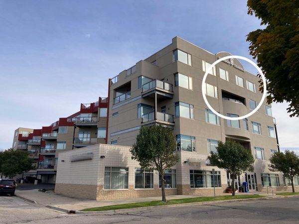 105 W Danaher Street, Unit 401, Ludington, MI 49431