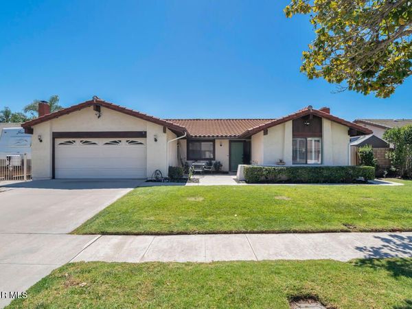 3108 Meadowstone Drive, Simi Valley, CA 93063