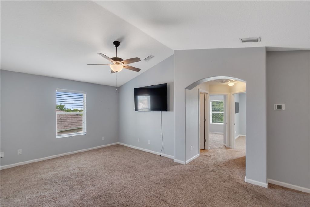 655 Valencia Circle Sw, Vero Beach, FL 32968 Photo