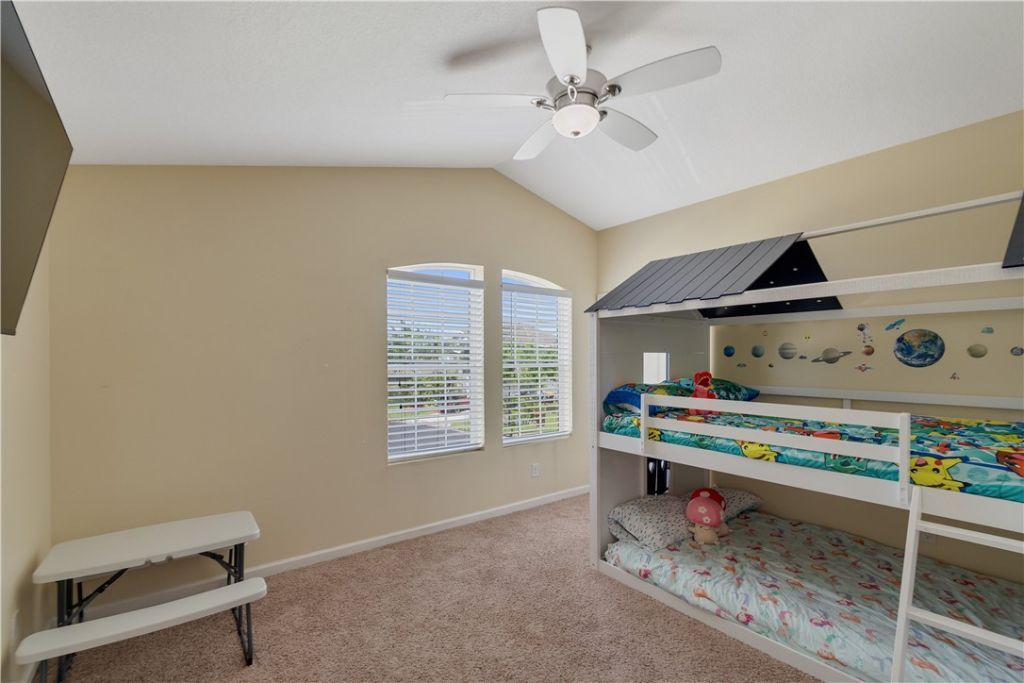 655 Valencia Circle Sw, Vero Beach, FL 32968 Photo