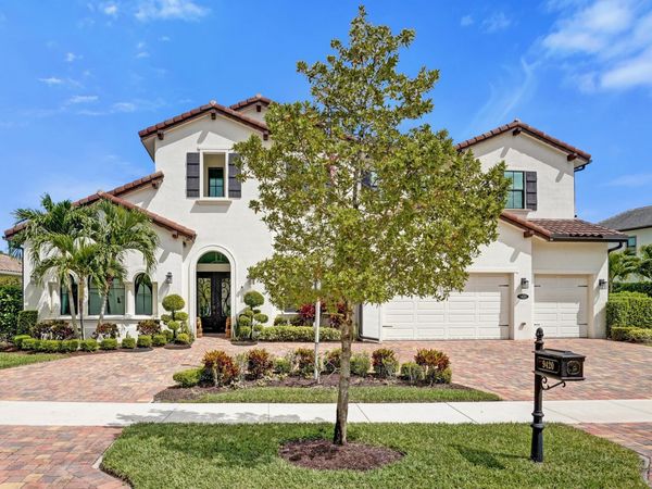 9420 Grand Prix Lane, Boynton Beach, FL 33472