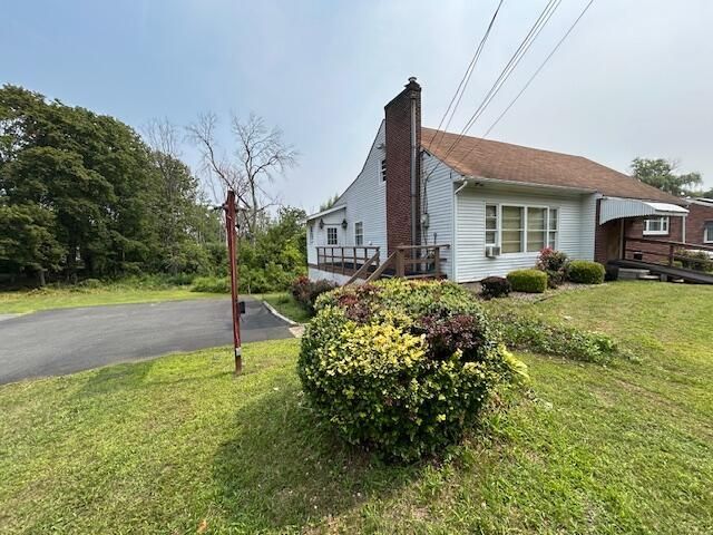 21 Purtell Avenue, Latham, NY 12110 Main Photo