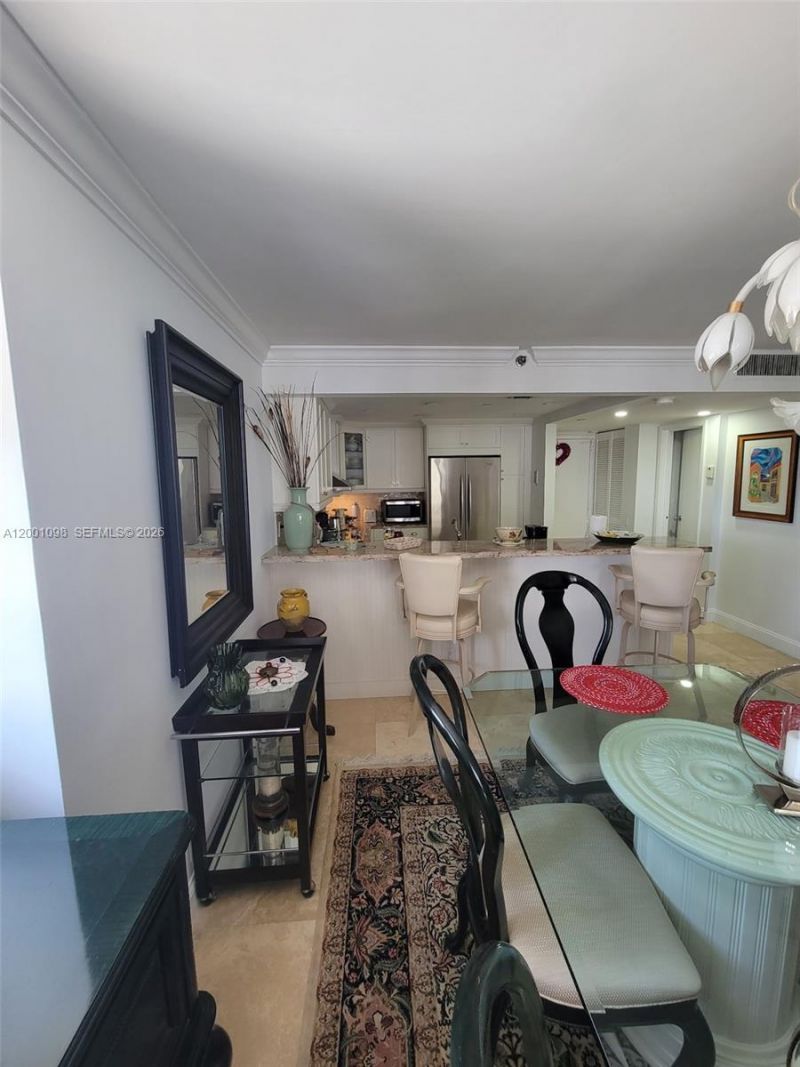 2625 Collins Ave , Unit 1601, Miami Beach, FL 33140 Photo