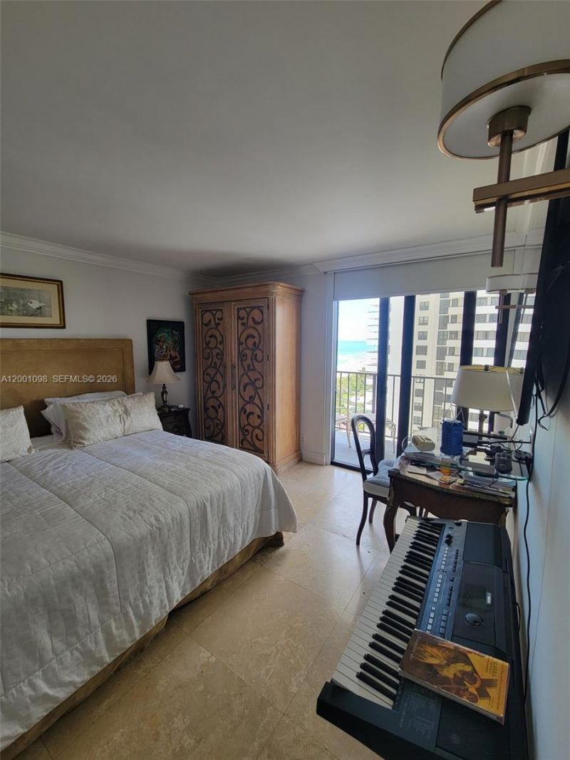 2625 Collins Ave , Unit 1601, Miami Beach, FL 33140 Photo