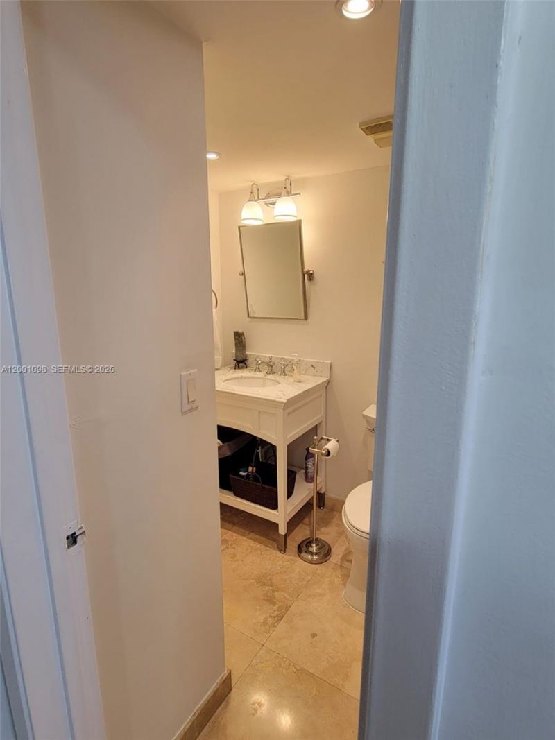 2625 Collins Ave , Unit 1601, Miami Beach, FL 33140 Photo