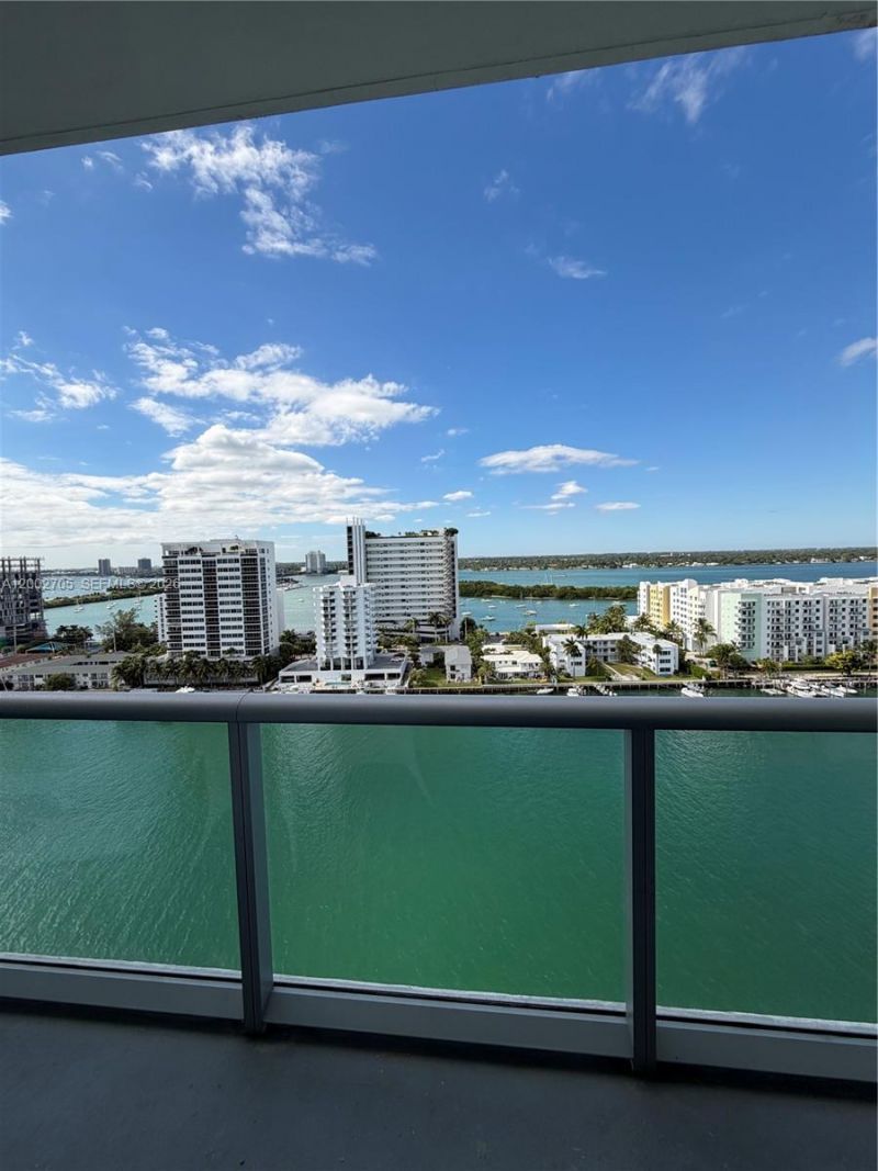 7930 East Dr , Unit 1505, North Bay Village, FL 33141 Photo