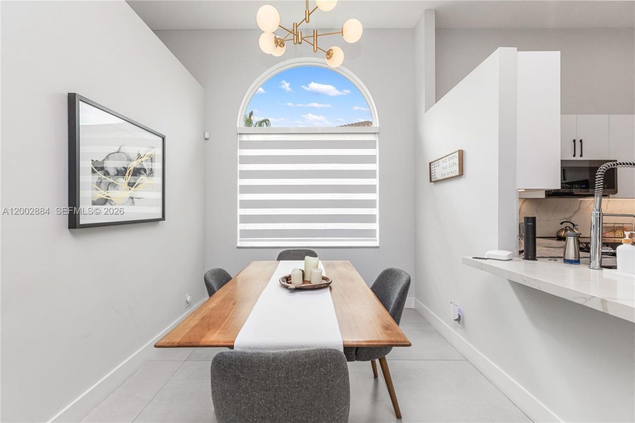 2614 Oakbrook Ct, Unit 2614, Weston, FL 33332 Photo