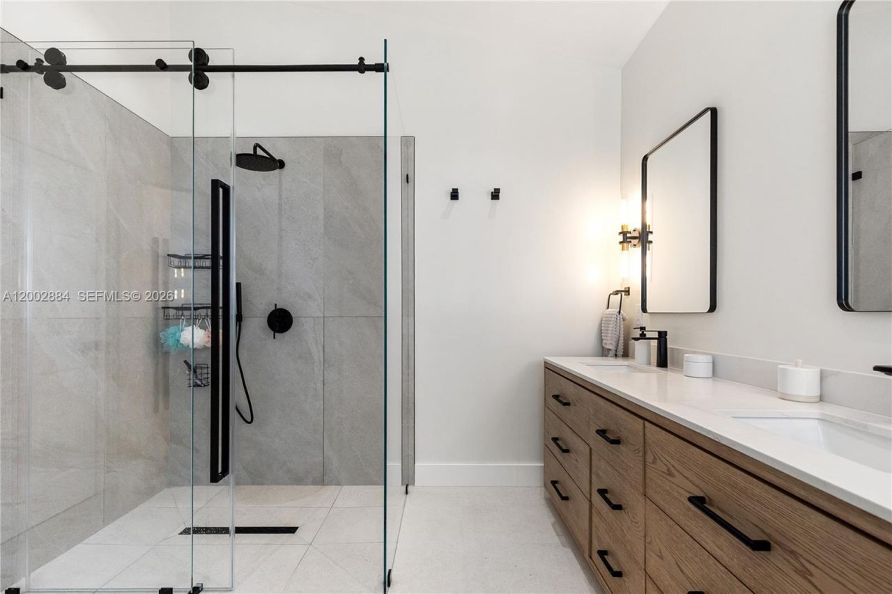 2614 Oakbrook Ct, Unit 2614, Weston, FL 33332 Photo