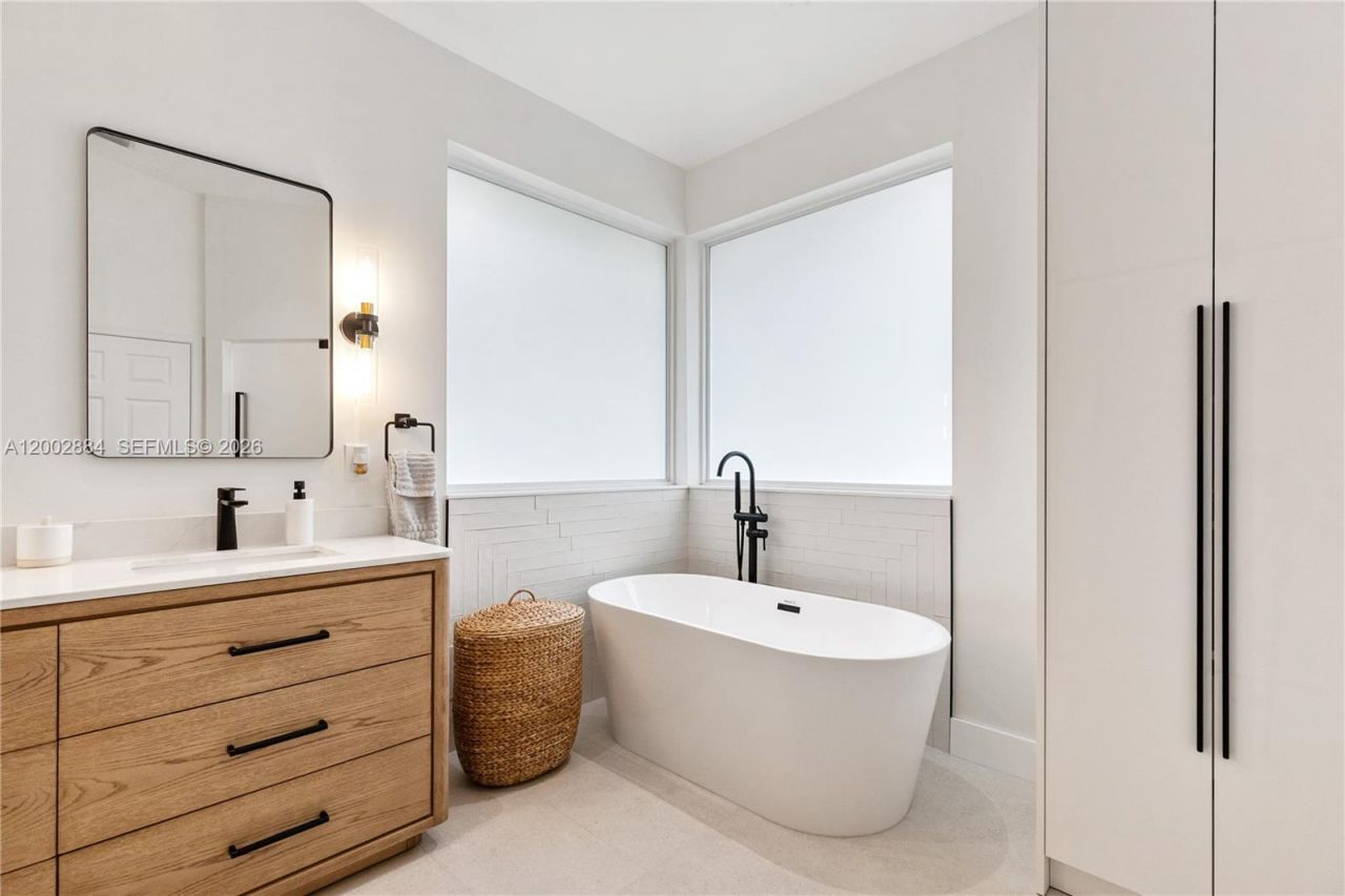 2614 Oakbrook Ct, Unit 2614, Weston, FL 33332 Photo