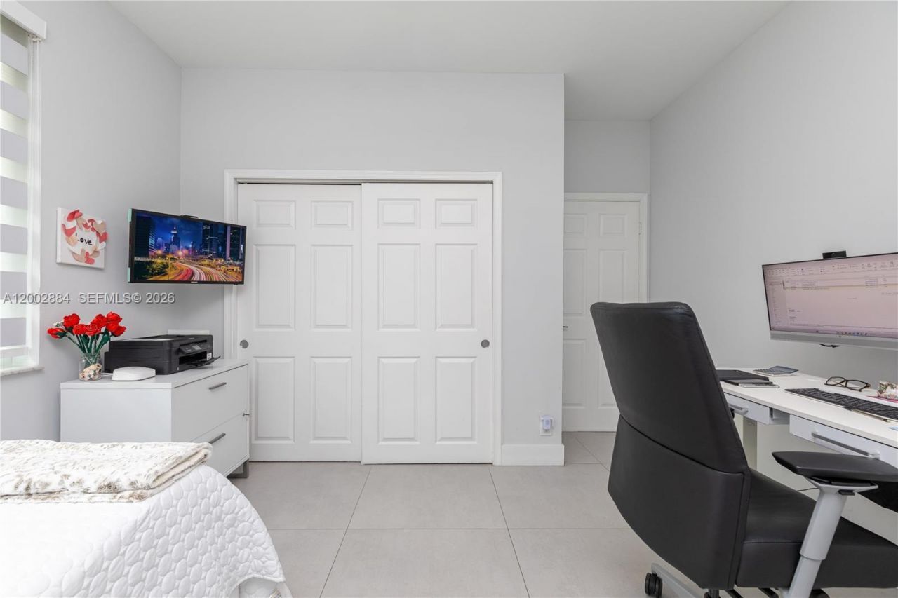 2614 Oakbrook Ct, Unit 2614, Weston, FL 33332 Photo