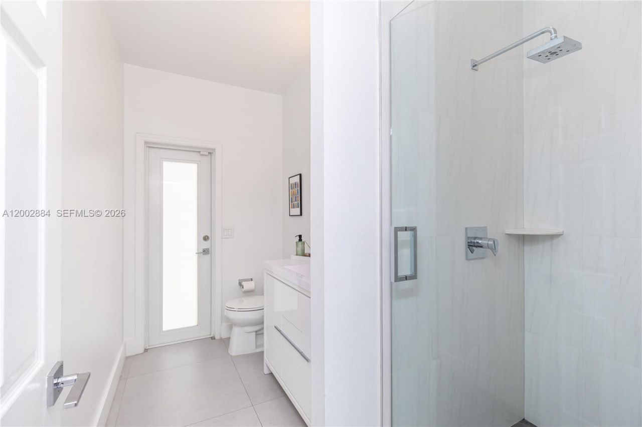 2614 Oakbrook Ct, Unit 2614, Weston, FL 33332 Photo