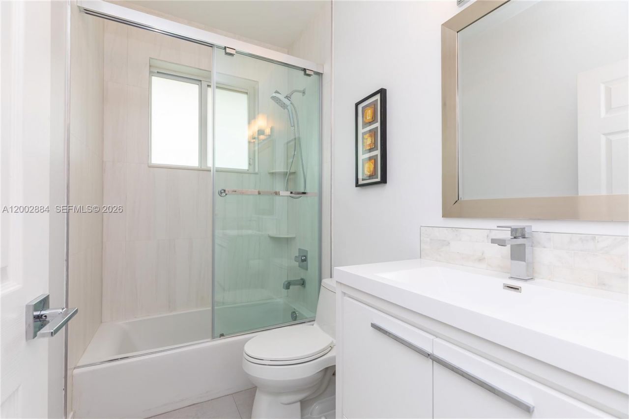 2614 Oakbrook Ct, Unit 2614, Weston, FL 33332 Photo