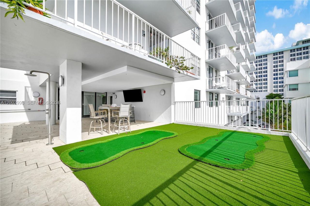 2829 Indian Creek Dr , Unit 410, Miami Beach, FL 33140 Photo