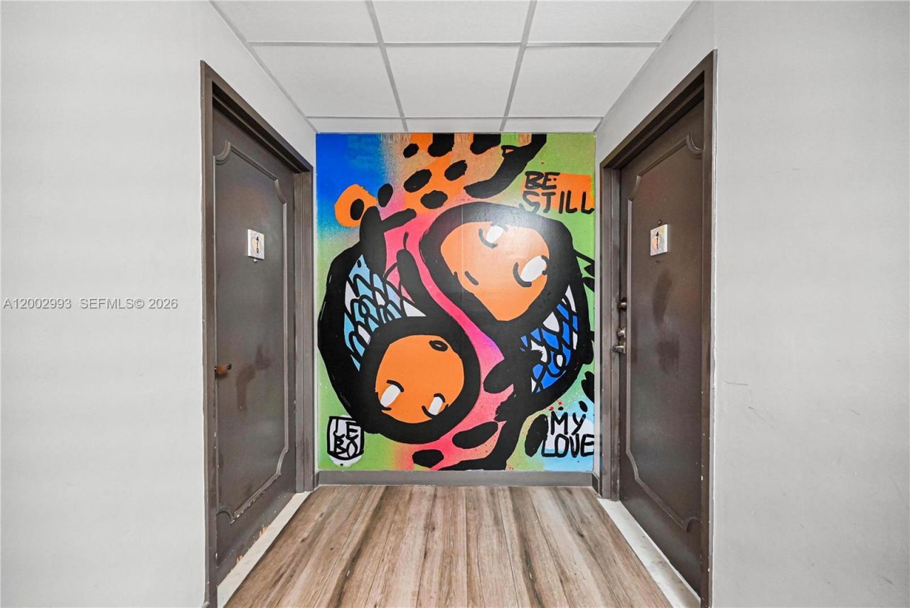 2829 Indian Creek Dr , Unit 410, Miami Beach, FL 33140 Photo