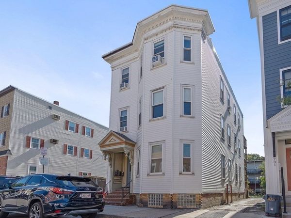 703 E 2nd St, Unit 1, Boston, MA 02127