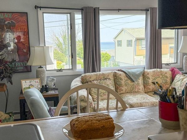 26 Merrill Rd, Unit 26, Hull, MA 02045