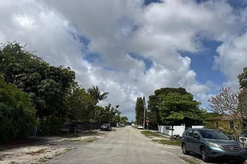 164 NW 118th Street , Miami, FL 33168 Photo