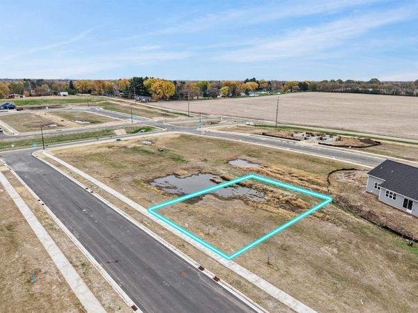 343 Wild Rose Way, Stoughton, WI 53589