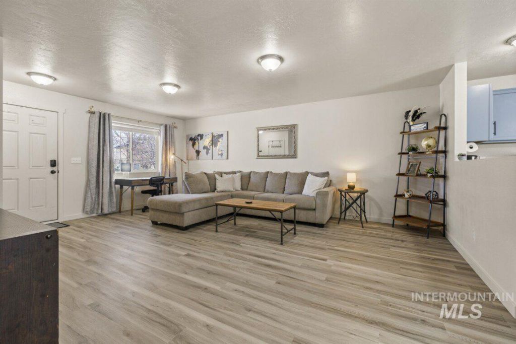 11163 W Silver Loop, Nampa, ID 83686 Main Photo