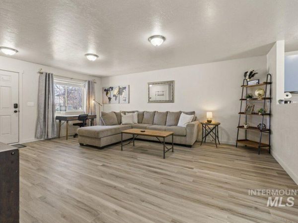 11163 W Silver Loop, Nampa, ID 83686