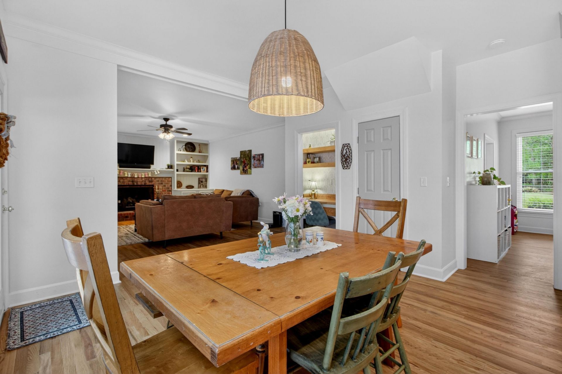 312 E Shepard Photo 27