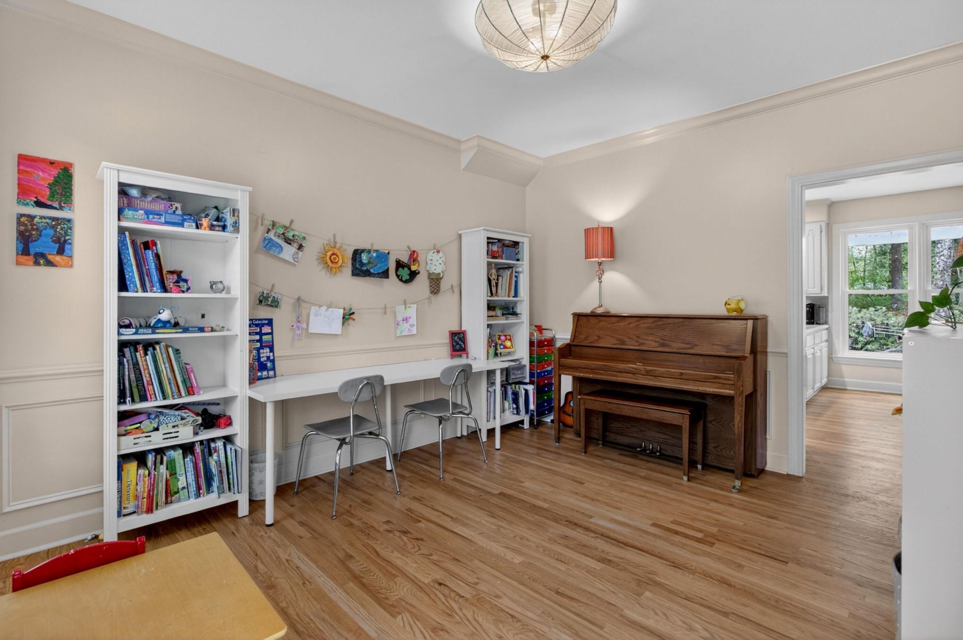 312 E Shepard Photo 32