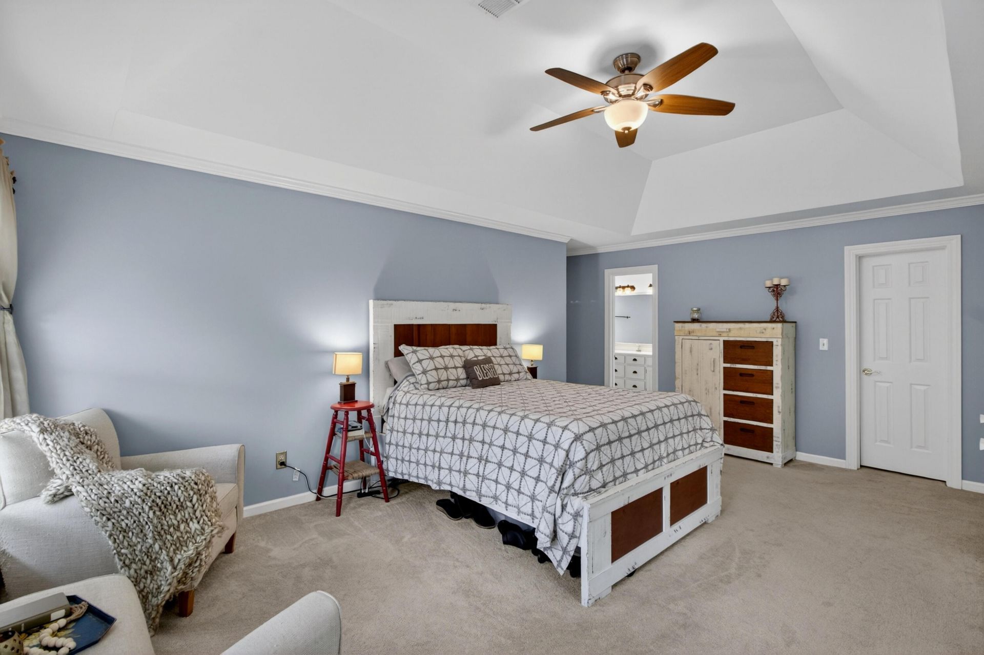 312 E Shepard Photo 39