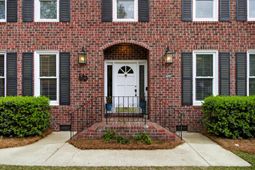 312 E Shepard photo 4