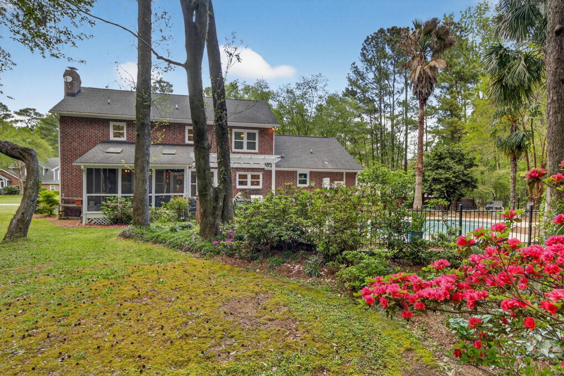 312 E Shepard Photo 61